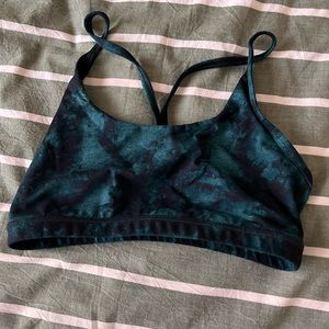 Fleo sports bra